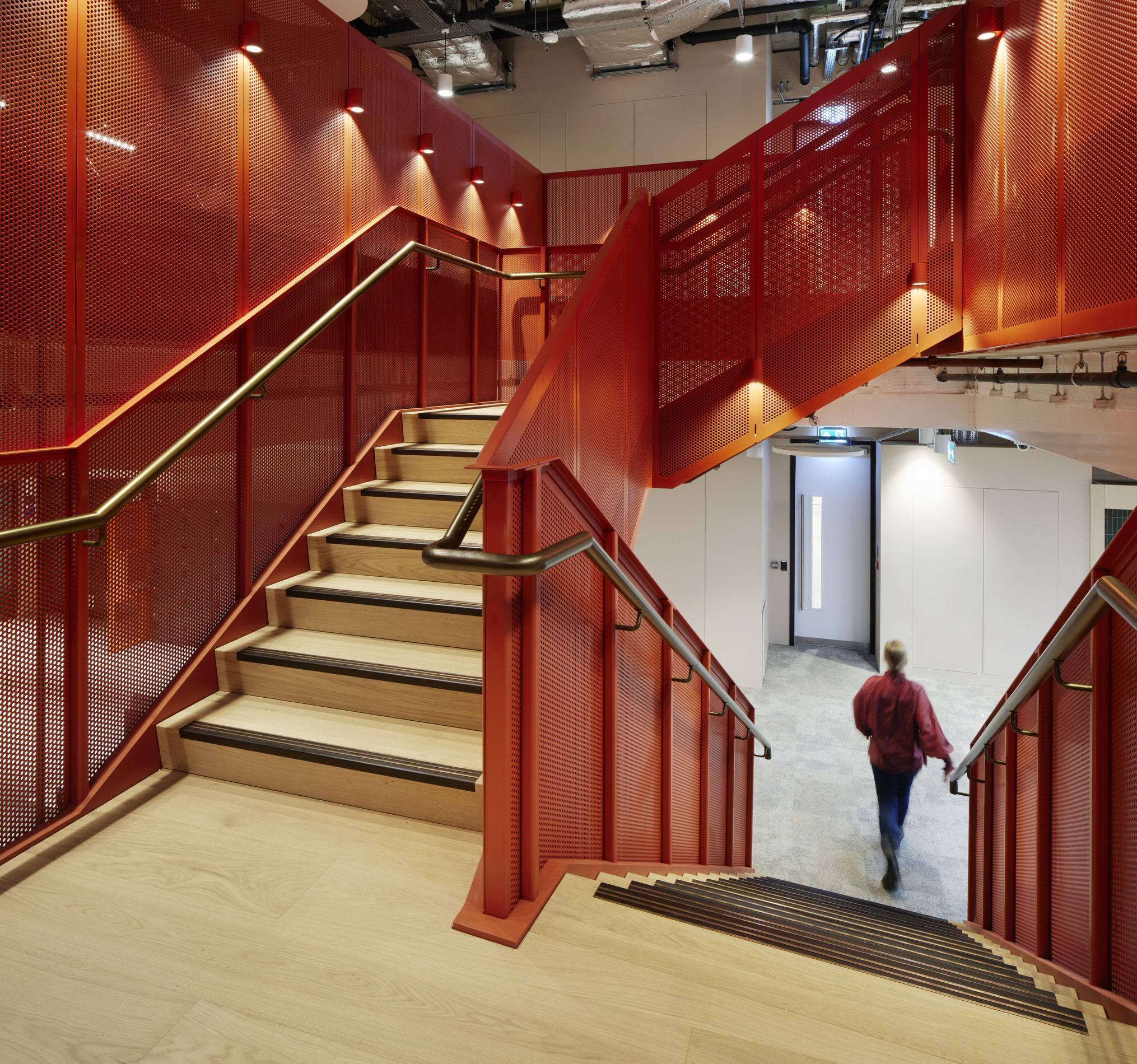 Reading Fit-Out for PwC Completes - Parkeray